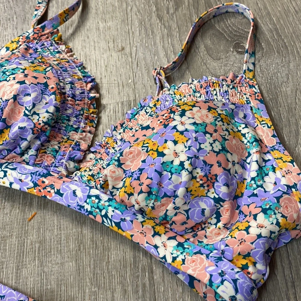 Floral print bikini - Picture 3 of 4